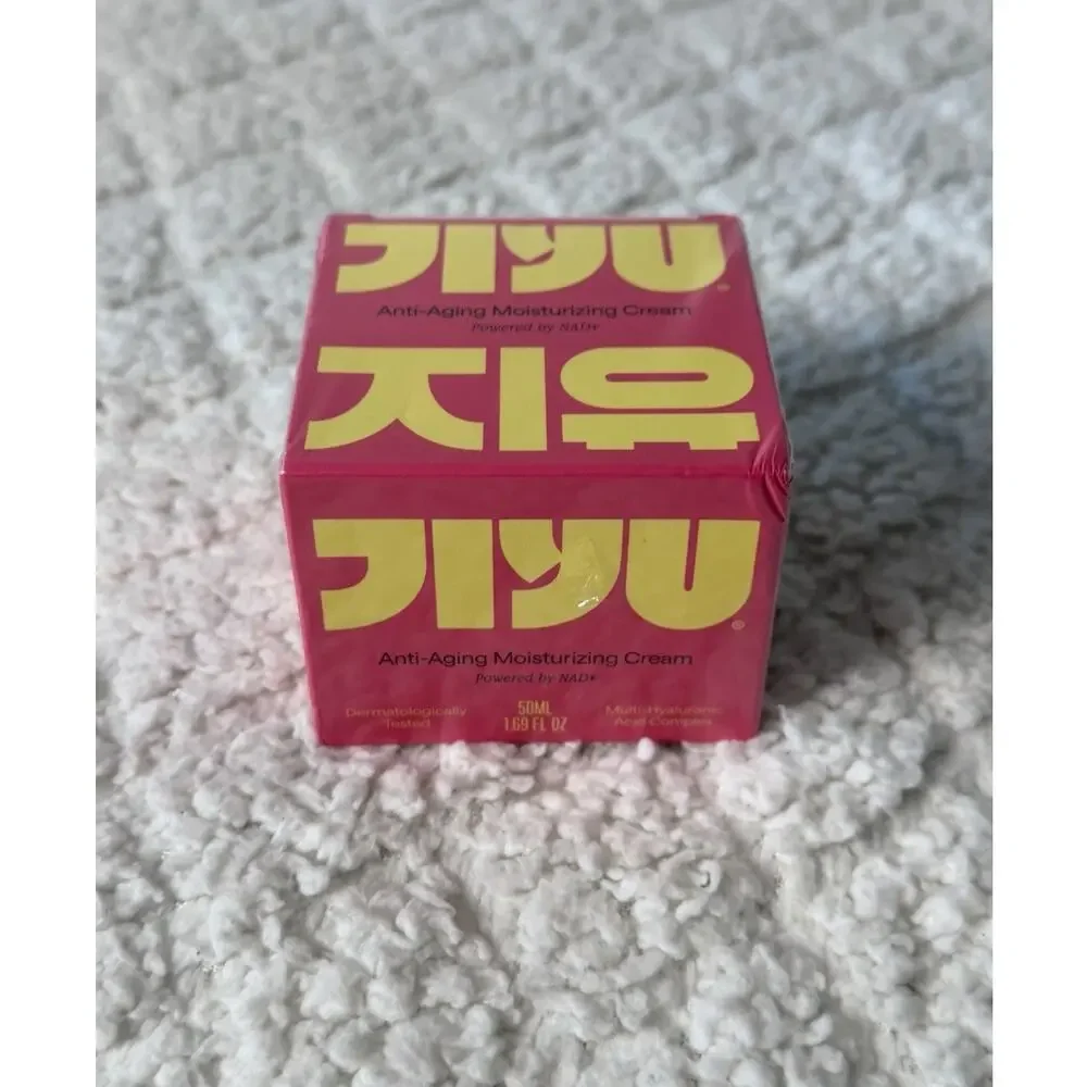 Jiyu Original Korean Skin Care - Anti-Aging Moisturizing Cream 50ml Sealed.